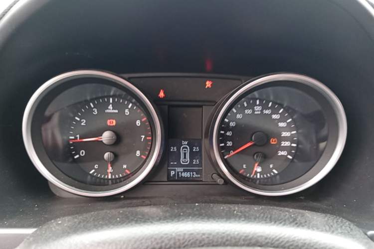 Used Haval H6 2015 Sport Edition 1.5T Automatic Two-Wheel Drive Luxury Model Instrument Cluster