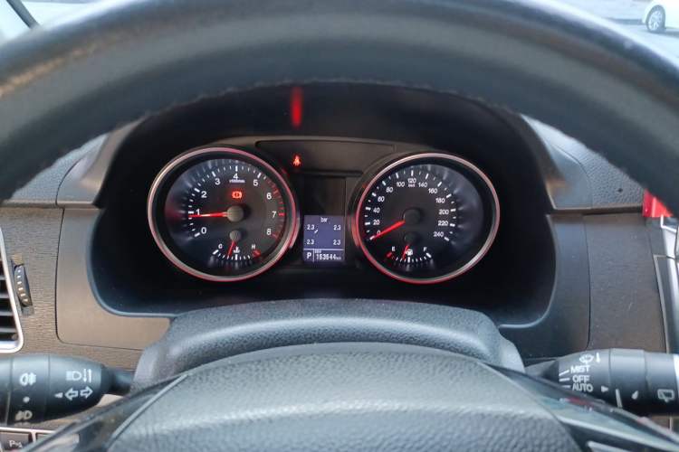 Used Haval H6 2015 Sport Edition 1.5T Automatic Two-Wheel Drive Luxury Model Instrument Cluster