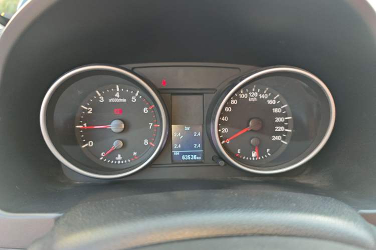 Used Haval H6 2015 Sport Edition 1.5T Manual Two-Wheel Drive Elite Model Instrument Cluster