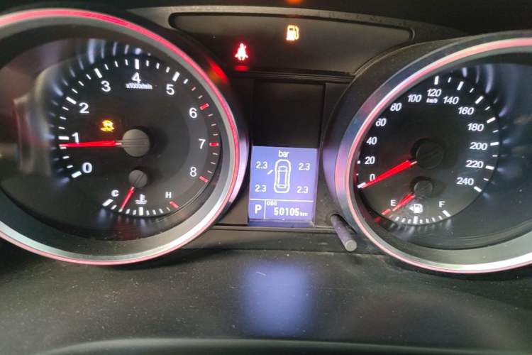 Used Haval H6 2015 Sport Edition 1.5T Automatic Two-Wheel Drive Luxury Model Instrument Cluster