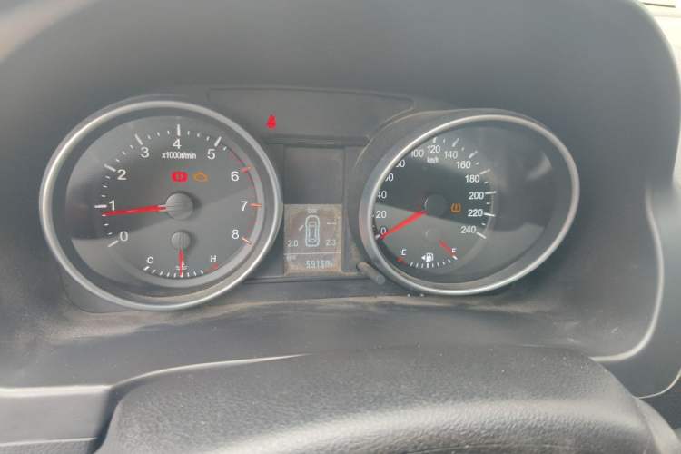 Used Haval H6 2015 Upgraded Model 1.5T Manual Two-Wheel Drive Elite Version Instrument Cluster
