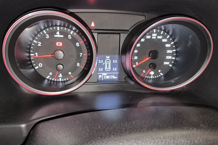 Used Haval H6 2015 Sport Edition 1.5T Automatic Two-Wheel Drive Luxury Model Instrument Cluster