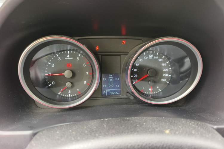 Used Haval H6 2015 Sport Edition 1.5T Automatic Two-Wheel Drive Luxury Model Instrument Cluster