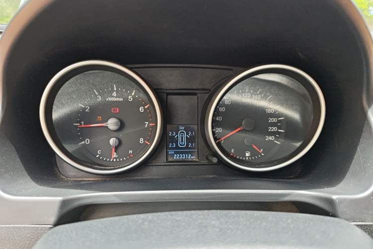 Used Haval H6 2015 Upgraded Model 1.5T Manual Two-Wheel Drive Elite Version Instrument Cluster