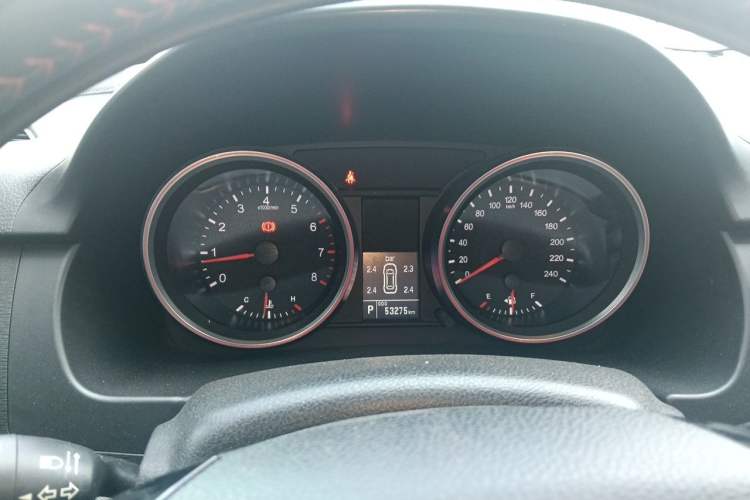 Used Haval H6 2015 Sport Edition 1.5T Automatic Two-Wheel Drive Luxury Model Instrument Cluster