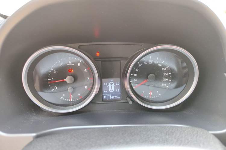 Used Haval H6 2015 Sport Edition 1.5T Automatic Two-Wheel Drive Luxury Model Instrument Cluster