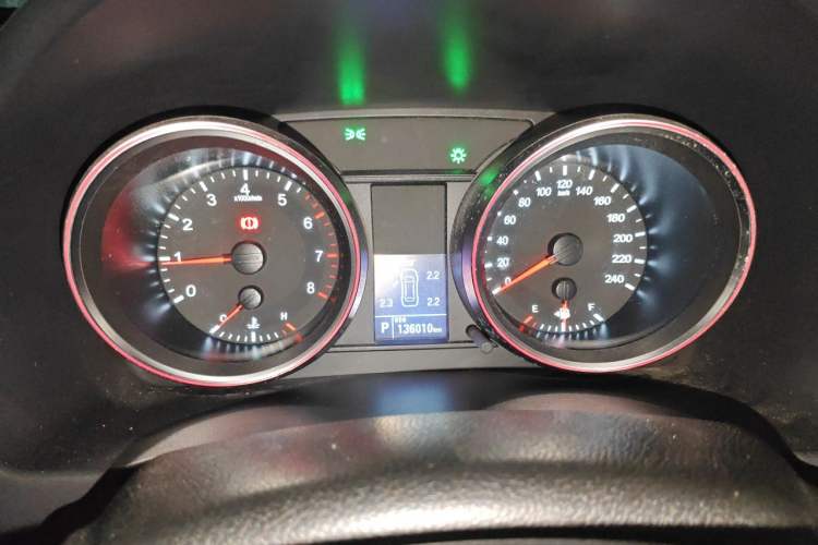 Used Haval H6 2015 Sport Edition 1.5T Automatic Two-Wheel Drive Luxury Model Instrument Cluster