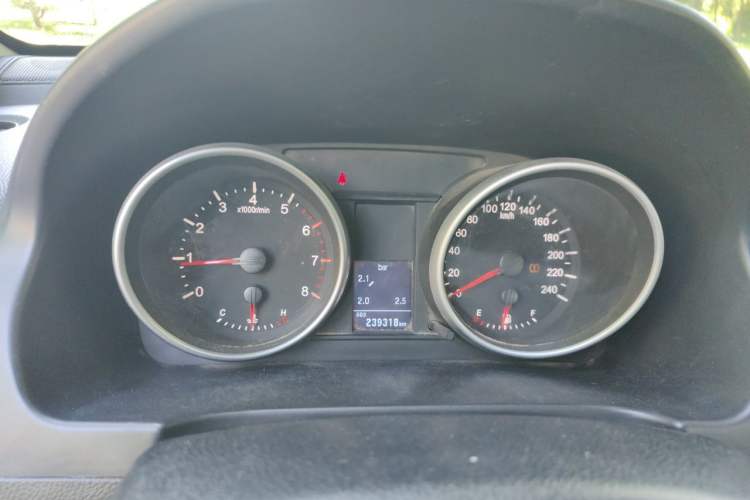 Used Haval H6 2015 Upgraded Model 1.5T Manual Two-Wheel Drive Elite Version Instrument Cluster