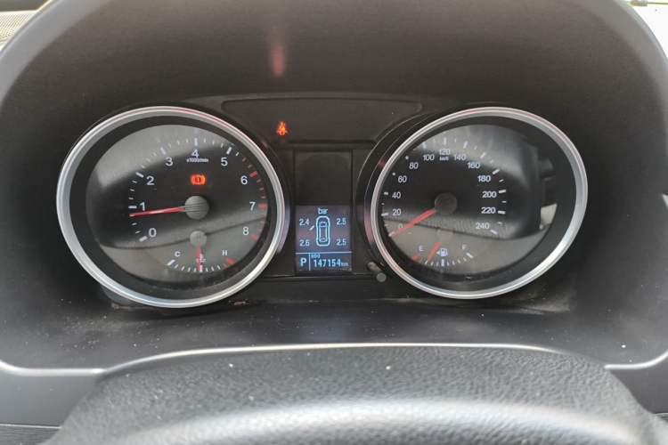 Used Haval H6 2015 Sport Edition 1.5T Automatic Two-Wheel Drive Luxury Model Instrument Cluster