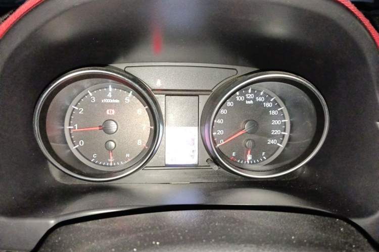 Used Haval H6 2015 Sport Edition 1.5T Manual Two-Wheel Drive Elite Model Instrument Cluster