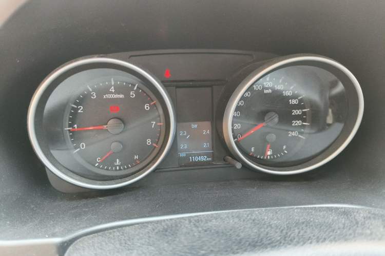 Used Haval H6 2015 Sport Edition 1.5T Manual Two-Wheel Drive Elite Model Instrument Cluster