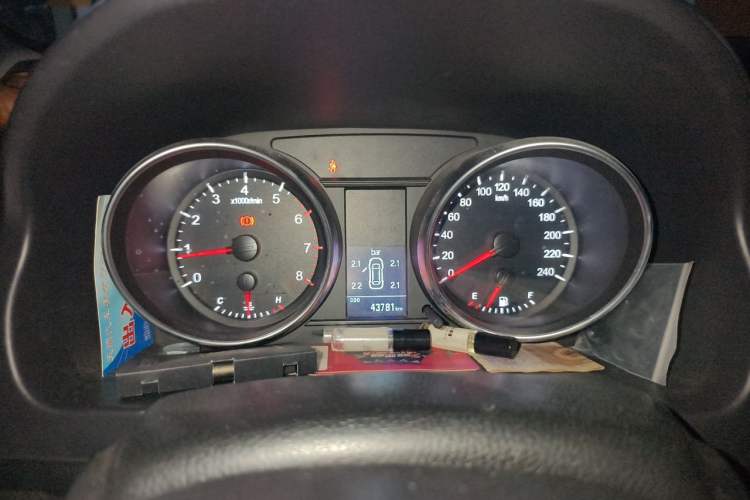 Used Haval H6 2015 Upgraded Model 1.5T Manual Two-Wheel Drive Elite Version Instrument Cluster