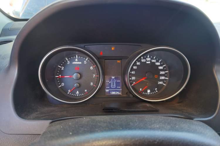 Used Haval H6 2015 Upgraded Model 1.5T Manual Two-Wheel Drive Elite Version Instrument Cluster