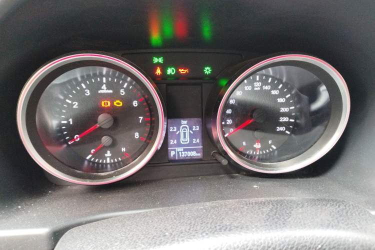 Used Haval H6 2015 Sport Edition 1.5T Automatic Two-Wheel Drive Luxury Model Instrument Cluster