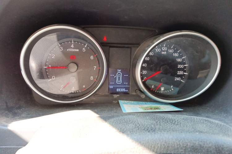 Used Haval H6 2015 Upgraded Model 1.5T Manual Two-Wheel Drive Elite Version Instrument Cluster