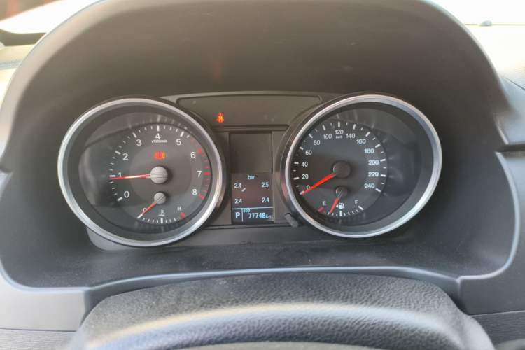 Used Haval H6 2015 Sport Edition 1.5T Automatic Two-Wheel Drive Luxury Model Instrument Cluster