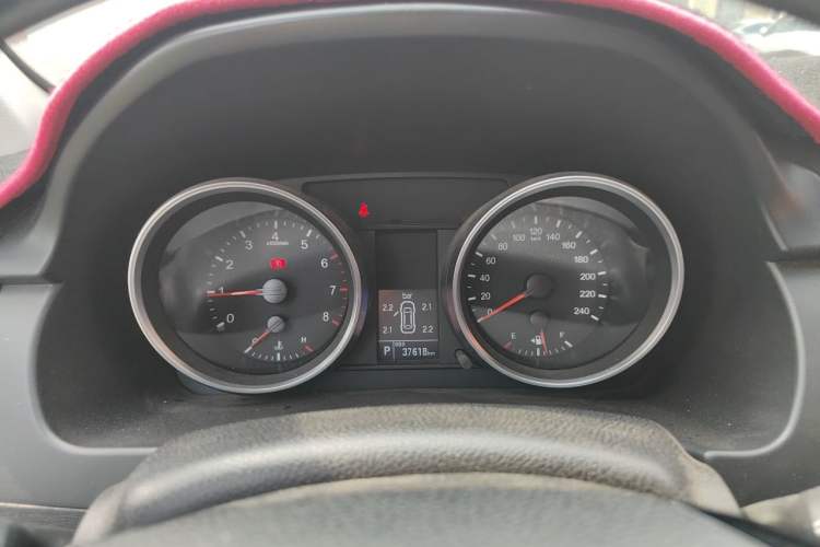 Used Haval H6 2015 Sport Edition 1.5T Automatic Two-Wheel Drive Luxury Model Instrument Cluster