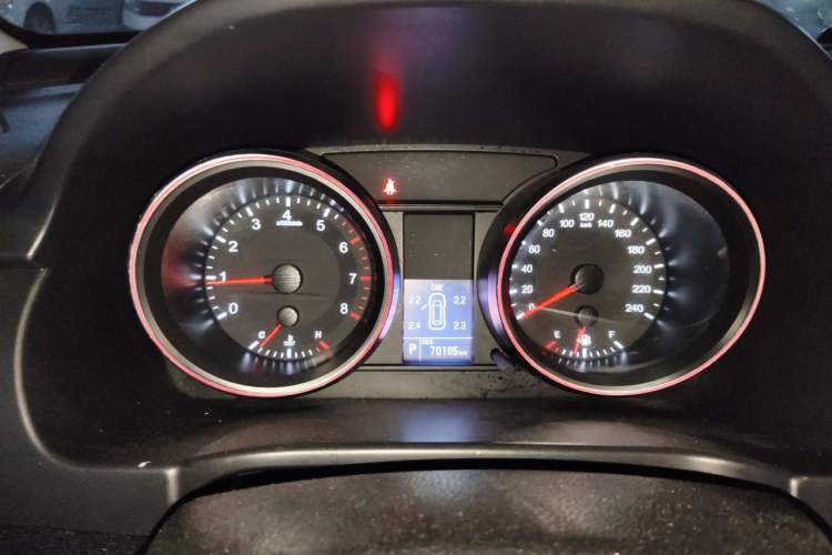 Used Haval H6 2015 Sport Edition 1.5T Automatic Two-Wheel Drive Luxury Model Instrument Cluster