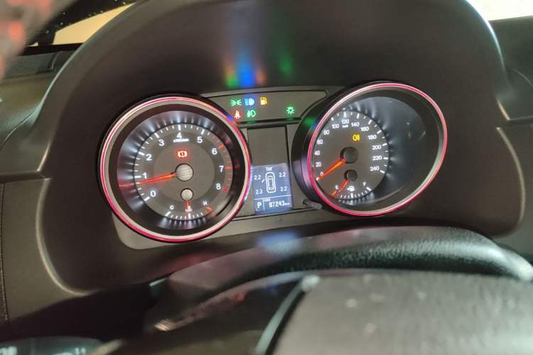 Used Haval H6 2015 Sport Edition 1.5T Automatic Two-Wheel Drive Luxury Model Instrument Cluster