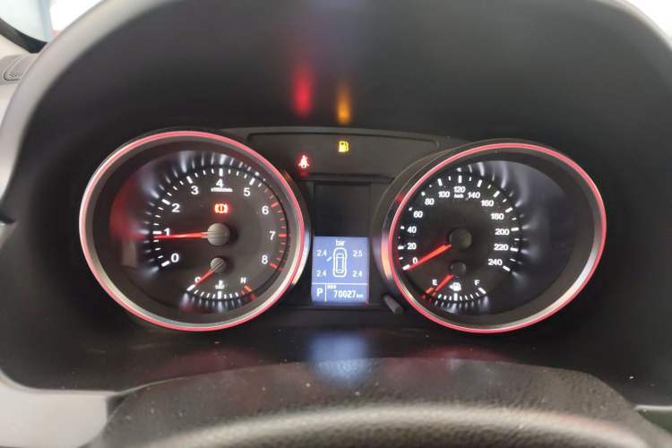 Used Haval H6 2015 Sport Edition 1.5T Automatic Two-Wheel Drive Luxury Model Instrument Cluster