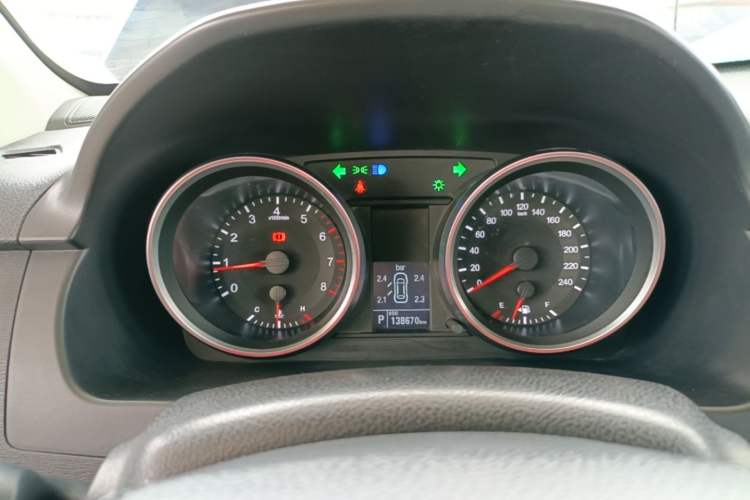 Used Haval H6 2015 Sport Edition 1.5T Automatic Two-Wheel Drive Luxury Model Instrument Cluster