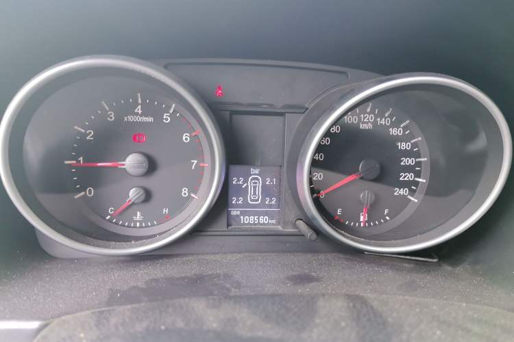 Used Haval H6 2015 Upgraded Model 1.5T Manual Two-Wheel Drive Elite Version Instrument Cluster