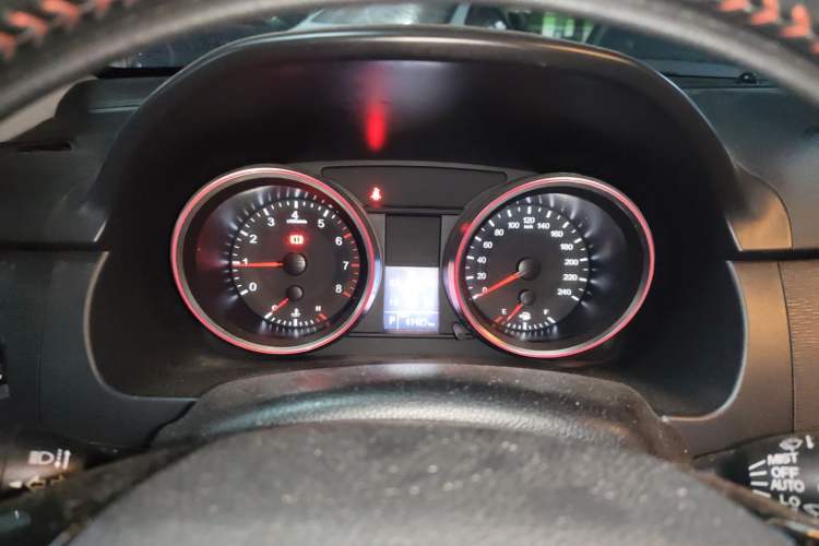 Used Haval H6 2015 Sport Edition 1.5T Automatic Two-Wheel Drive Luxury Model Instrument Cluster