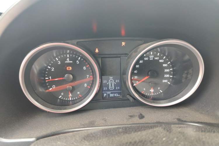 Used Haval H6 2015 Sport Edition 1.5T Automatic Two-Wheel Drive Luxury Model Instrument Cluster