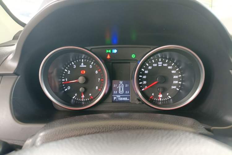 Used Haval H6 2015 Sport Edition 1.5T Automatic Two-Wheel Drive Luxury Model Instrument Cluster