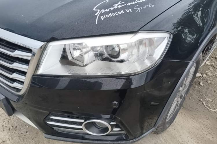 Used Haval H6 2015 Sport Edition 1.5T Automatic Two-Wheel Drive Luxury Model Left Front Headlight