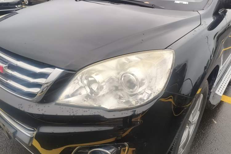 Used Haval H6 2015 Upgraded Model 1.5T Manual Two-Wheel Drive Elite Version Left Front Headlight
