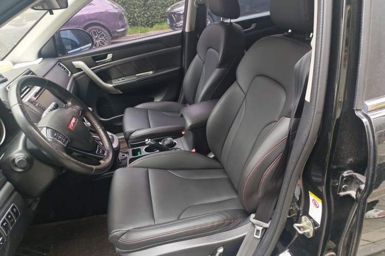 Used Haval H6 2015 Sport Edition 1.5T Automatic Two-Wheel Drive Luxury Model Left Front Seat