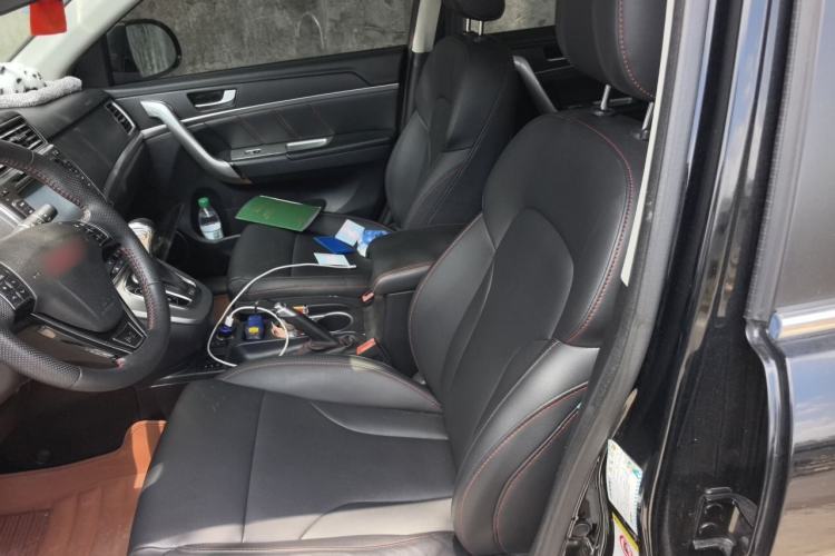 Used Haval H6 2015 Sport Edition 1.5T Automatic Two-Wheel Drive Luxury Model Left Front Seat