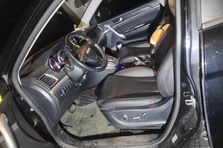 Used Haval H6 2015 Sport Edition 1.5T Automatic Two-Wheel Drive Luxury Model Left Front Seat