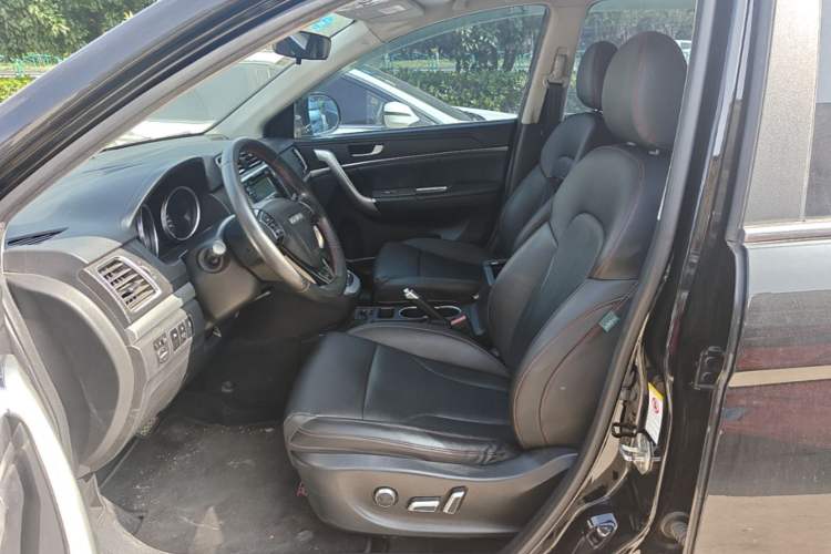 Used Haval H6 2015 Sport Edition 1.5T Automatic Two-Wheel Drive Luxury Model Left Front Seat