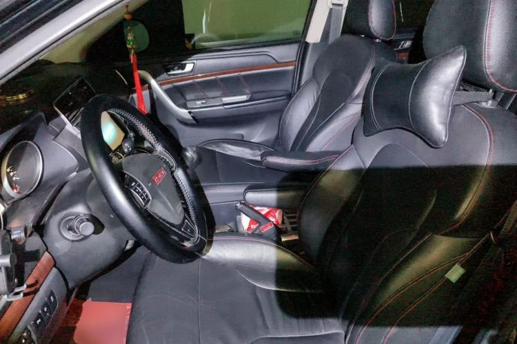Used Haval H6 2015 Sport Edition 1.5T Manual Two-Wheel Drive Elite Model Left Front Seat