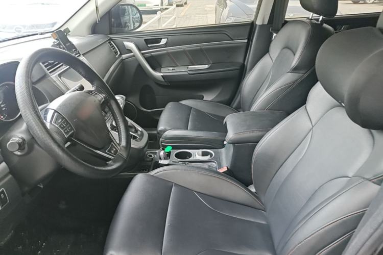 Used Haval H6 2015 Sport Edition 1.5T Automatic Two-Wheel Drive Luxury Model Left Front Seat