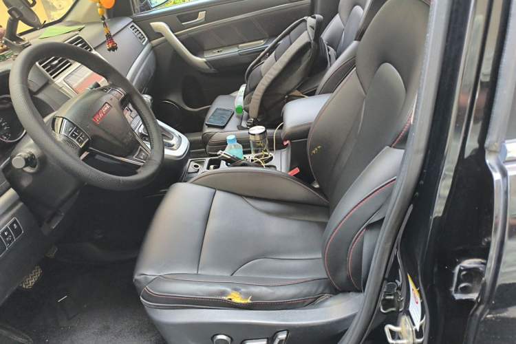 Used Haval H6 2015 Sport Edition 1.5T Automatic Two-Wheel Drive Luxury Model Left Front Seat