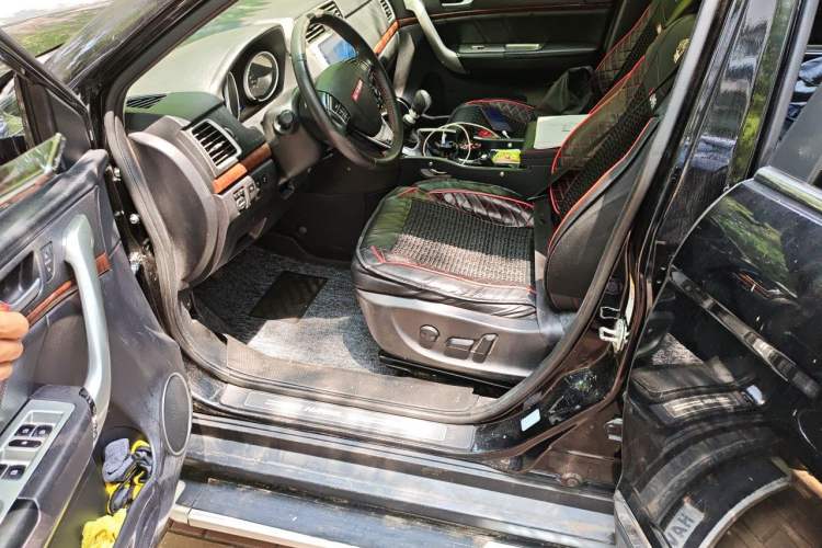 Used Haval H6 2015 Sport Edition 1.5T Manual Two-Wheel Drive Elite Model Left Front Seat