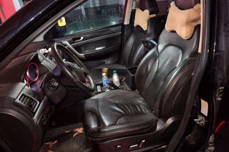Used Haval H6 2015 Sport Edition 1.5T Automatic Two-Wheel Drive Luxury Model Left Front Seat