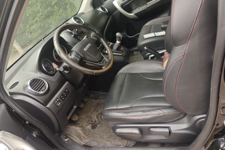 Used Haval H6 2015 Upgraded Model 1.5T Manual Two-Wheel Drive Elite Version Left Front Seat