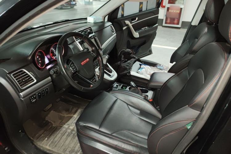 Used Haval H6 2015 Sport Edition 1.5T Automatic Two-Wheel Drive Luxury Model Left Front Seat