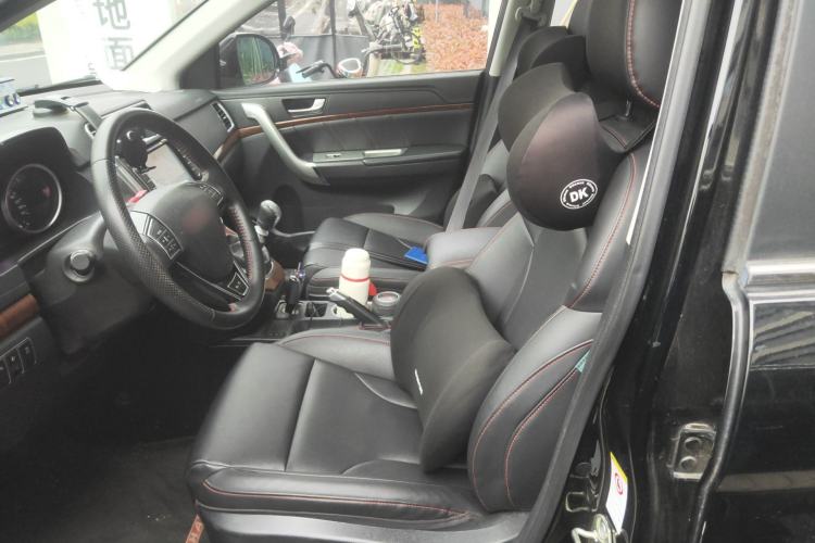 Used Haval H6 2015 Sport Edition 1.5T Manual Two-Wheel Drive Elite Model Left Front Seat