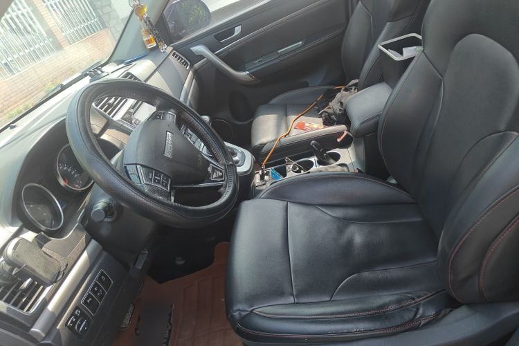 Used Haval H6 2015 Sport Edition 1.5T Automatic Two-Wheel Drive Luxury Model Left Front Seat