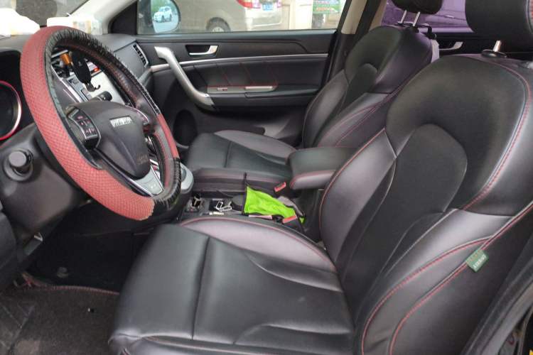 Used Haval H6 2015 Sport Edition 1.5T Automatic Two-Wheel Drive Luxury Model Left Front Seat