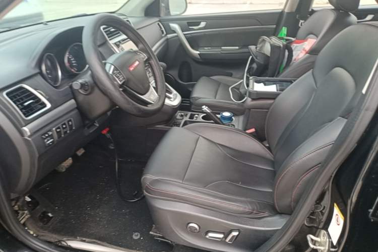 Used Haval H6 2015 Sport Edition 1.5T Automatic Two-Wheel Drive Luxury Model Left Front Seat