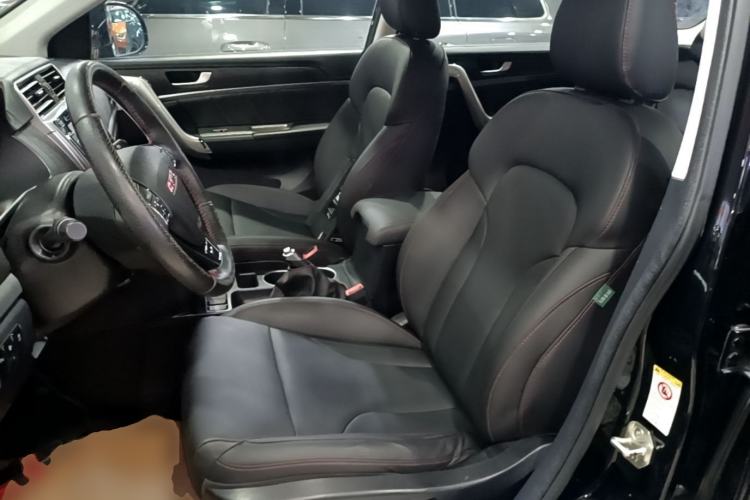 Used Haval H6 2015 Sport Edition 1.5T Automatic Two-Wheel Drive Luxury Model Left Front Seat