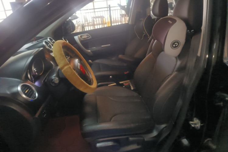 Used Haval H6 2015 Upgraded Model 1.5T Manual Two-Wheel Drive Elite Version Left Front Seat