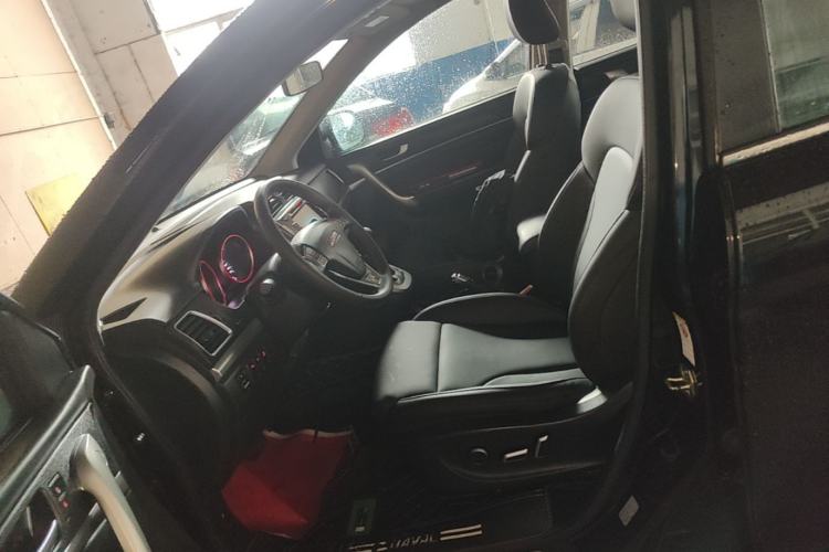 Used Haval H6 2015 Sport Edition 1.5T Automatic Two-Wheel Drive Luxury Model Left Front Seat