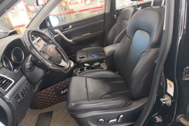 Used Haval H6 2015 Sport Edition 1.5T Automatic Two-Wheel Drive Luxury Model Left Front Seat